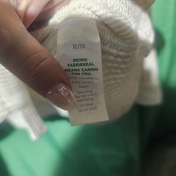 Aerie EUC Cream Waffle Knit Button-Up Shirt XL Oversized PTP 32 - Picture 5 of 5